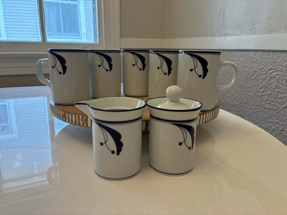 Dansk Flora Bayberry Blue Porcelain 7-Piece Set (5 Mugs, Creamer, & Sugar Bowl)